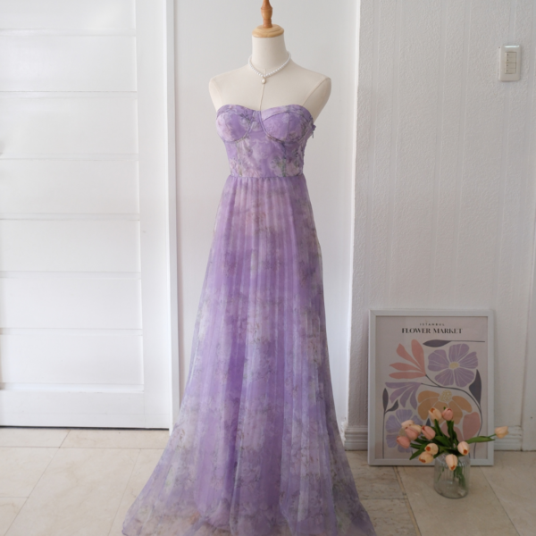 Chloe Dress (The Romantics Collection)