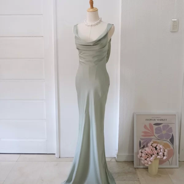 Pre-order: Regine Dress